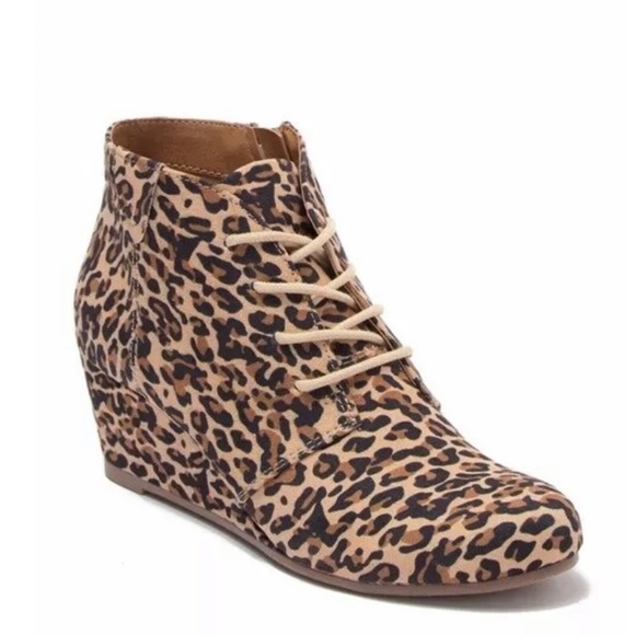 Dolce Vita Brady Wedge Bootie | Poshmark